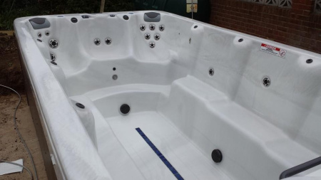 Плавательный спа-бассейн с противотоком Vita Spa Swim Spa XB 4